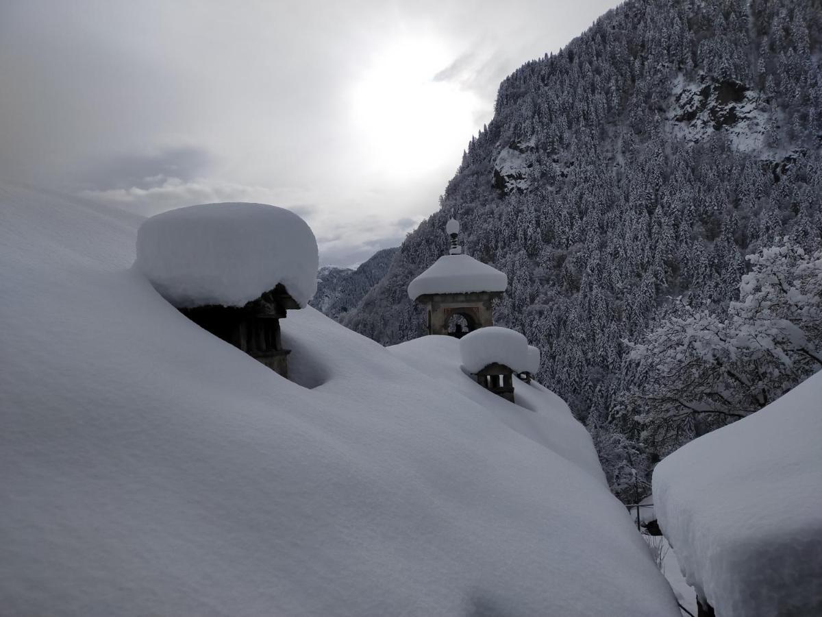 Вілла Ca' Scocc, Antica Casa Di Montagna In Valsesia Mollia Екстер'єр фото
